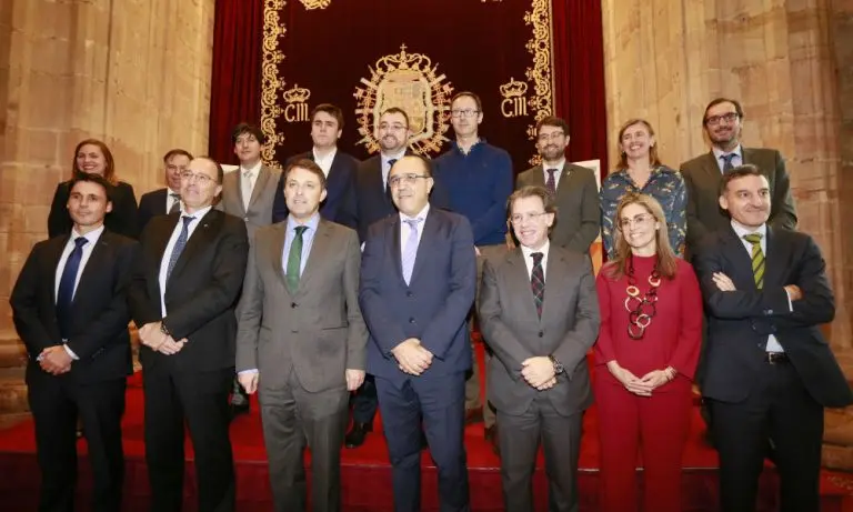 Autoridades y premiados CEEI 2019