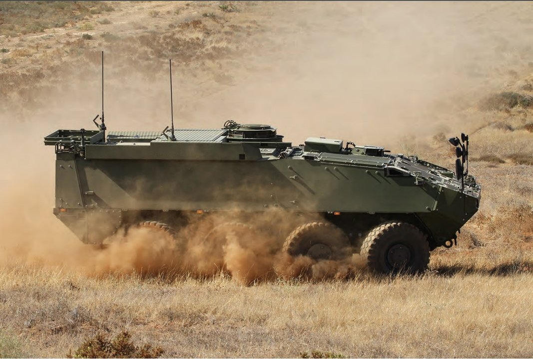 El vehículo de ruedas protegido 8x8 Dragón será el principal sistema de combate de la Brigada del futuro.  Fuente: Ministerio de Defensa