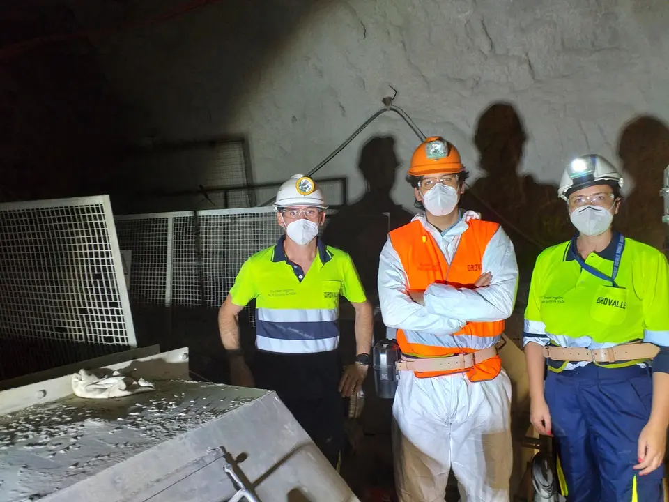 El consejero de Ciencia, Borja Sánchez, en las instalaciones de Orovalle en Belmonte de Miranda, 