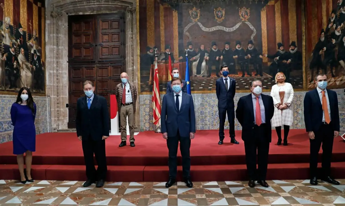 Acto de entrega de insignia oficial de los galardonados la Premio Rey Jaime I 2020, con el presidente de la Comunidad Valenciana, Ximo Puig || Fundación Premios Rey Jaime I