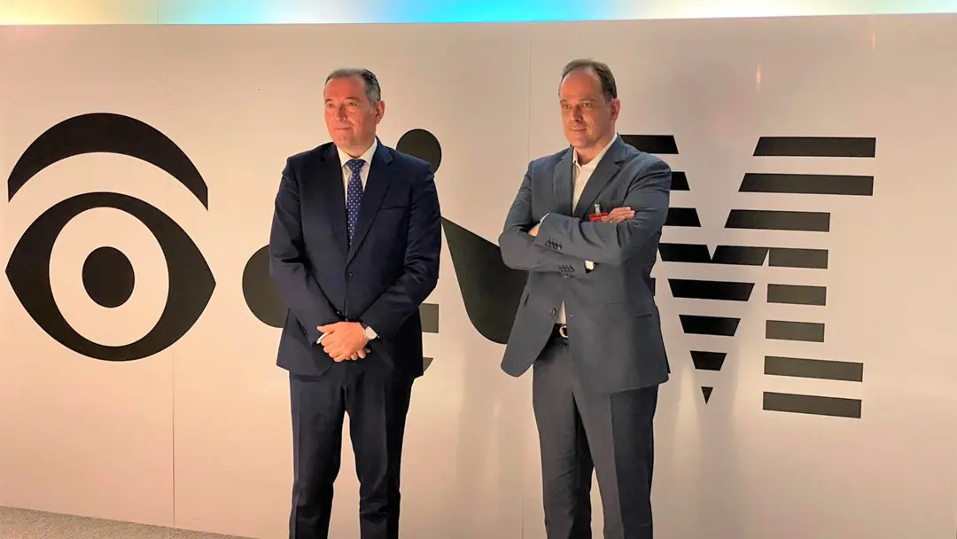 Javier Valencia, vicepresidente de Tecnología de IBM España, y Pablo Martín, presidente y CEO de Izertis