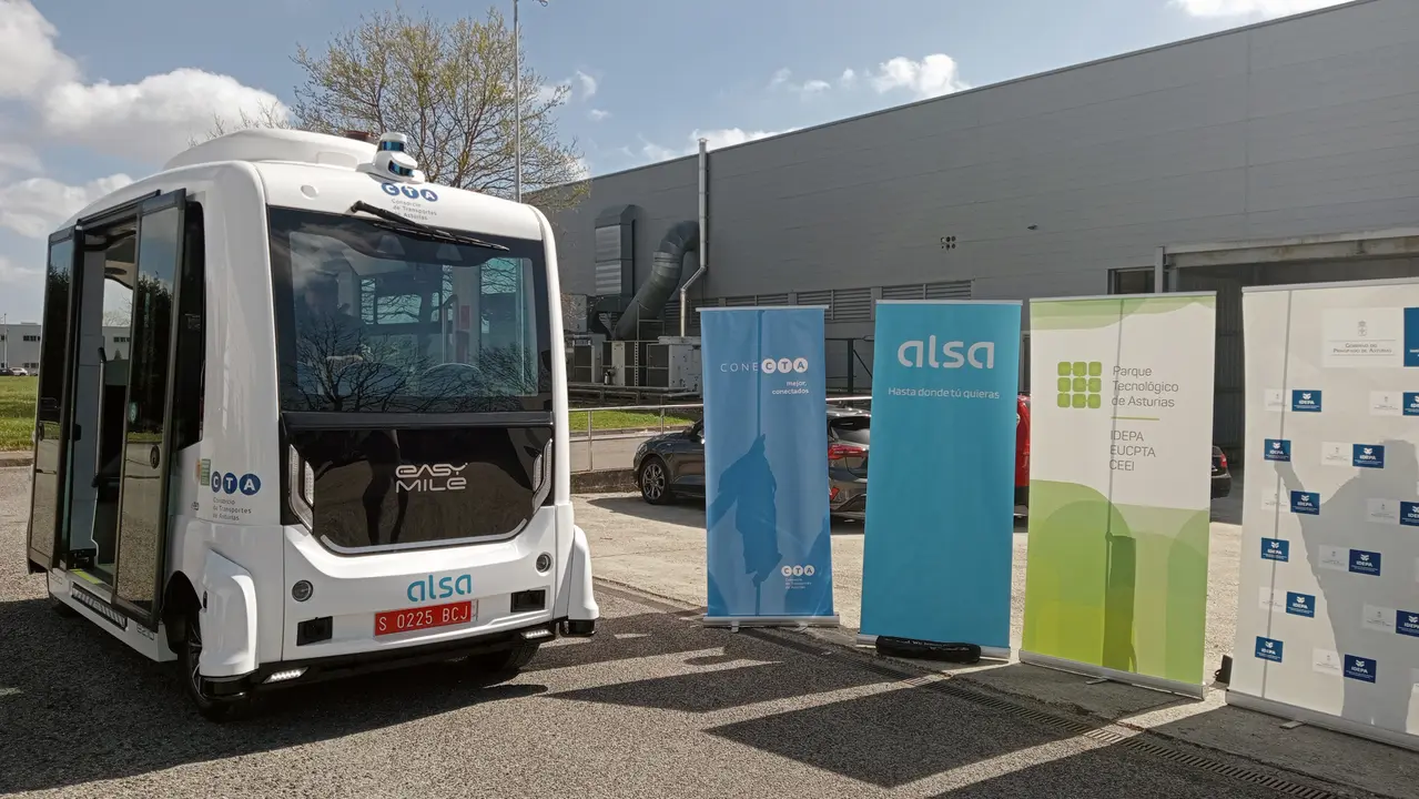 El primer autobús autónomo en tráfico abierto