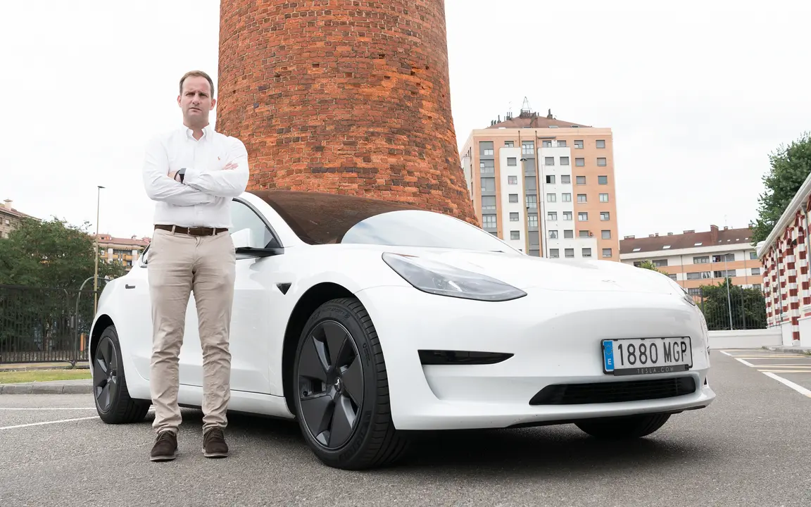 Ángel García, presidente de la Asociación de Usuarios de Vehículos Eléctricos / Marta Martín