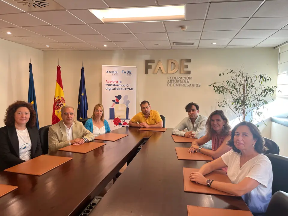 Parte del equipo de FADE que trabajará en los proyectos de su Oficina Acelera Pyme / Cedida