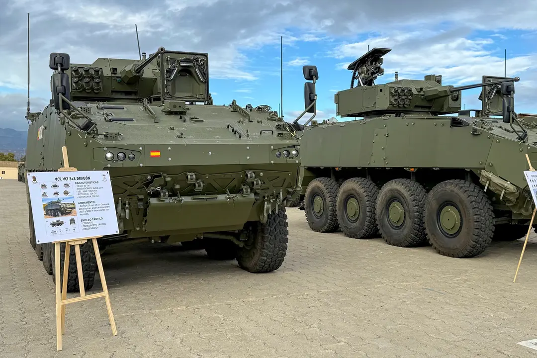 8x8 Drag&oacute;n / Ministerio de Defensa