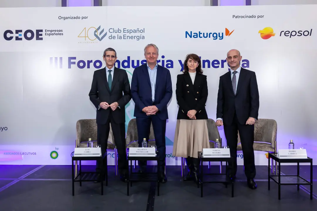La industria espa&ntilde;ola habla con una sola voz: sin energ&iacute;a competitiva no hay descarbonizaci&oacute;n posible