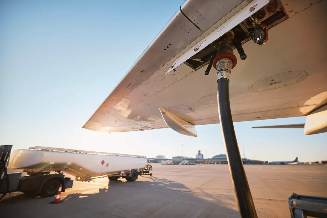 El CSIC participa en un proyecto europeo que convertir&aacute; emisiones de CO2 de refiner&iacute;as en combustible para barcos y aviones
