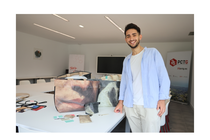 Davide Cascone, alumno italiano del M&aacute;ster en Ingenier&iacute;a de Gesti&oacute;n que present&oacute; una investigaci&oacute;n centrada en LON&BOC como caso real de dise&ntilde;o circular.