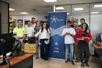 Equipo de EXCADE, una pyme asturiana que apuesta por la innovaci&oacute;n, el talento y la colaboraci&oacute;n con la Universidad de Oviedo para seguir creciendo desde el territorio / Marta Mart&iacute;n