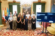 Foto de familia de algunos de los miembros de las instituciones organizadoras del evento Defence &amp; Tech Summit que tendr&aacute; lugar en Gij&oacute;n los d&iacute;as 30 de septiembre y 1 de octubre / Andrei Bita