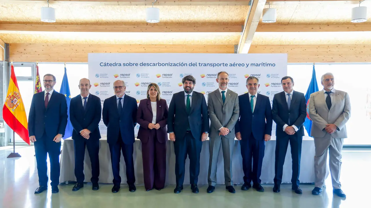 Fundaci&oacute;n Repsol, la UPCT y el Gobierno Regional firman una nueva C&aacute;tedra para impulsar la transformaci&oacute;n industrial / Cedida