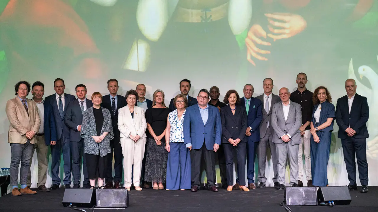Caja Rural de Asturias re&uacute;ne a m&aacute;s de 230 directivos y referentes institucionales en Madrid para exhibir el potencial econ&oacute;mico y cultural de la regi&oacute;n / Cedida