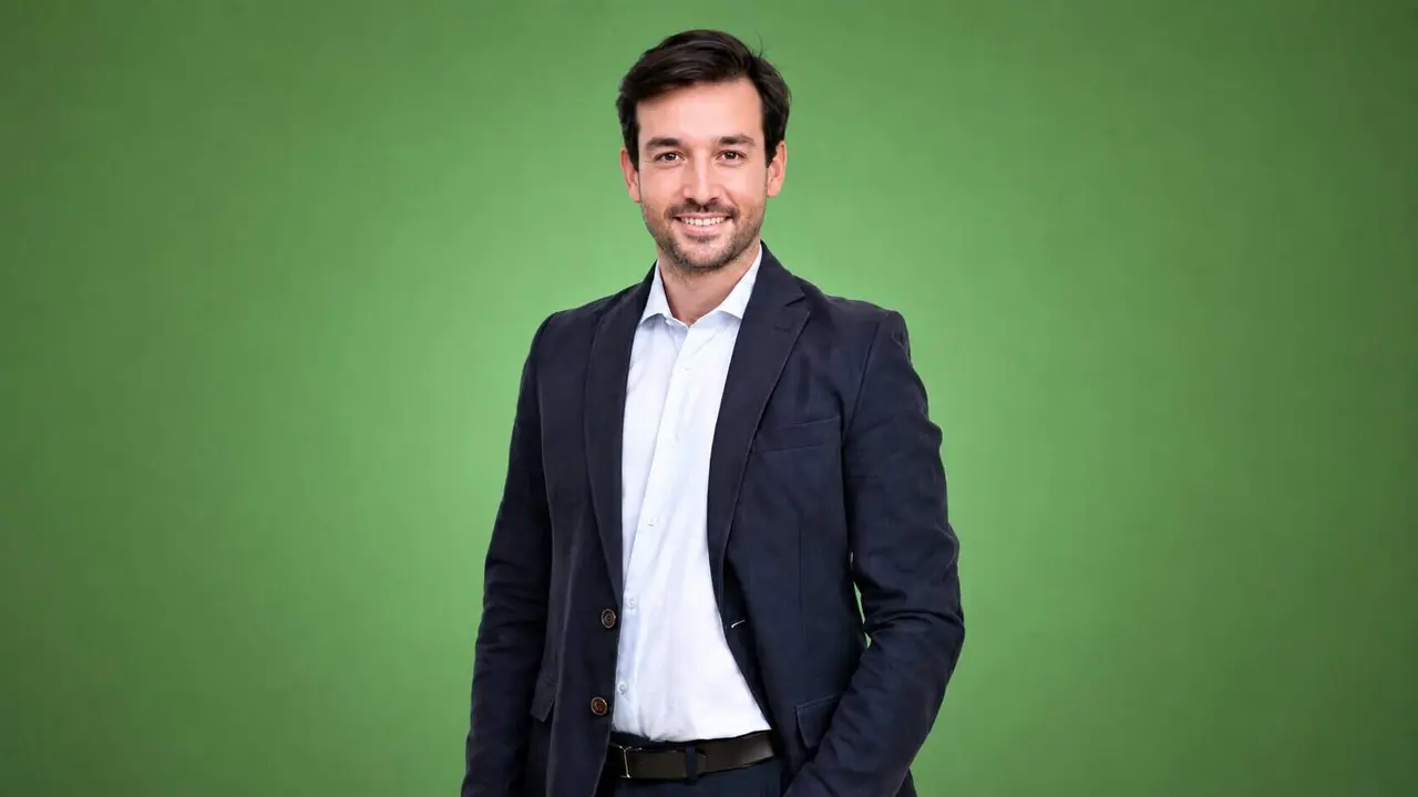 Yago Sierras - CEO & Cofounder Mediterranean Algae