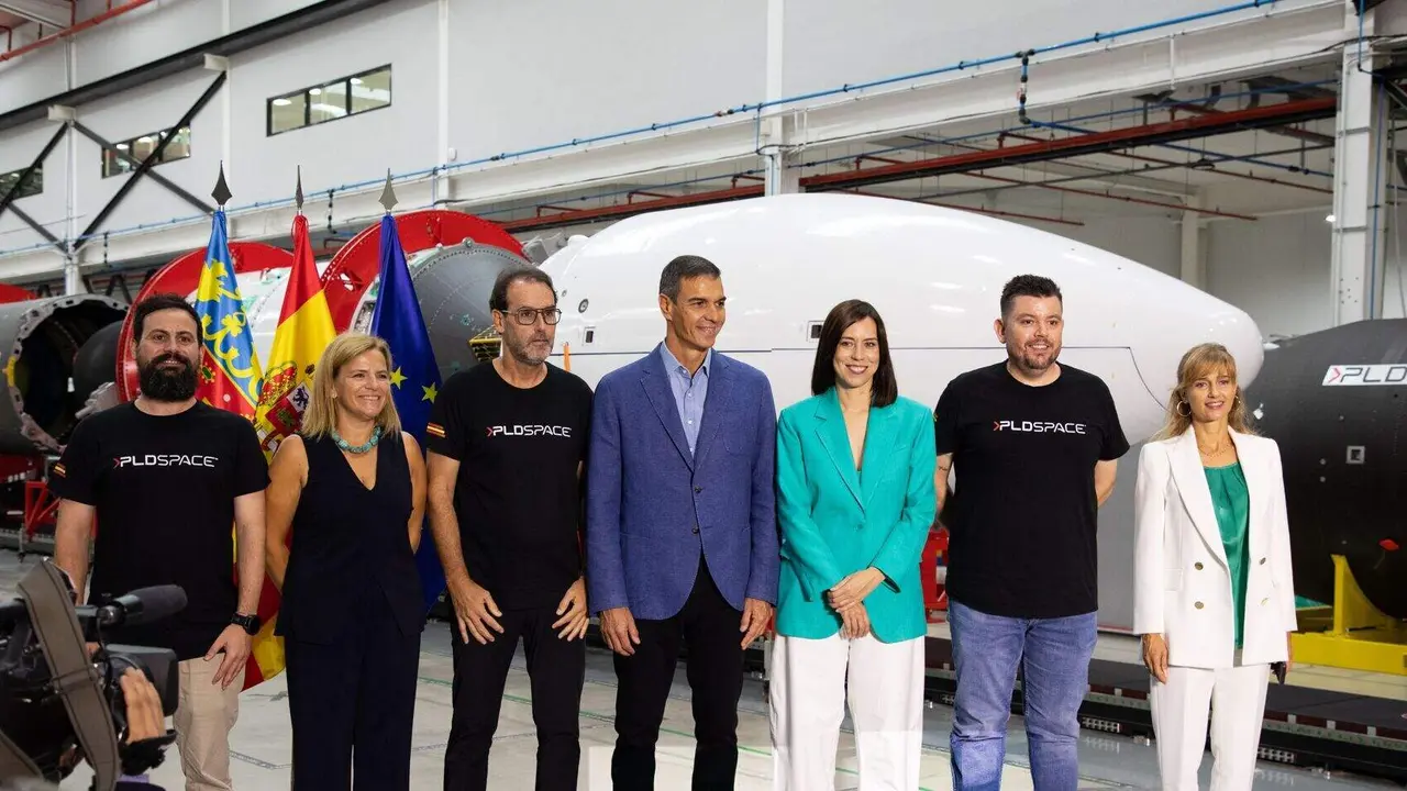 El presidente del Gobierno visita PLD Space para conocer c&oacute;mo construye desde Espa&ntilde;a capacidad europea de acceso al espacio / Foto: pldspace.com