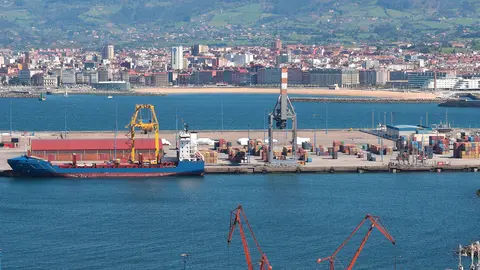 Puerto del Musel, en Gijón