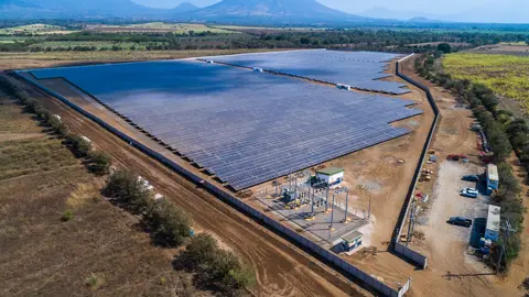 Instalaciones fotovoltaicas de Jiquilisco desarrolladas por Isotrón 