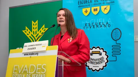 Carmen Riesgo, Directora de EVADES
