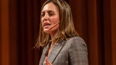 María Calvo Carvajal | Vicepresidenta de FADE