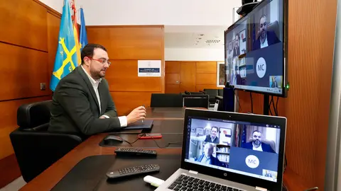 Adrián Barbón, presidente del Principado de Asturias, en una reunión telemática con los presidentes de las Cámaras de Asturias | Gobierno de Asturias