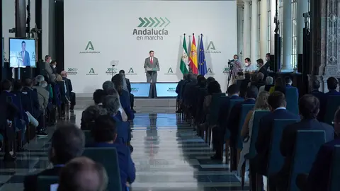 El presidente de la Junta de Andalucía, Juanma Moreno, durante la presentación del plan "Andalucía en Marcha" | Junta de Andalucía