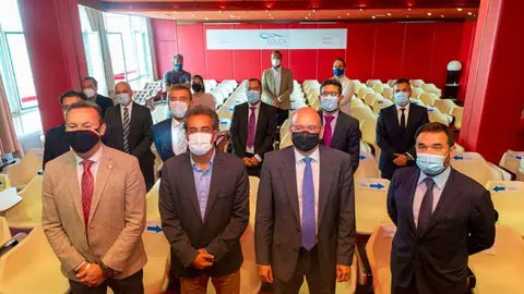 Guillermo Blanco, Francisco Martín, Agustín Valcarce y Álvaro Villa (Foto: Miguel López) | Fuente: Gobierno de Cantabria