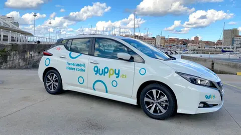 guppy suma 30 nuevos vehículos modelo Nissan Leaf.