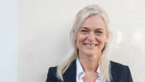 Sonia de Miguel, Directora de Desarrollo de Negocio en Sacema