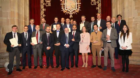 Premiados y entregantes de los Premios Impulso TIC