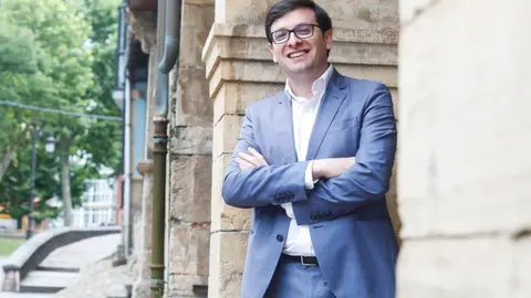 Jesús Daniel Salas, director de DXC Technology en Asturias // Mara Villamuza