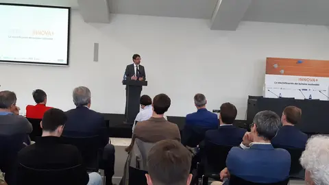Jornada de electrificación del turismo
