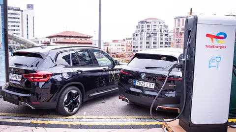 Oviedo se prepara para el evento de movilidad eléctrica más importante del norte de España / Juan Llavio