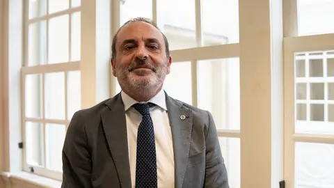 Alberto Núñez, decano del Colegio Oficial de Graduados en Ingeniería Informática e Ingenieros Técnicos en Informática del Principado.
