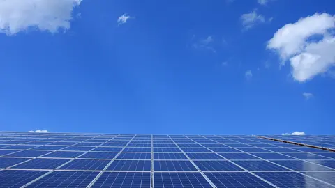 Alusín, EXIOM y TSK a la cabeza de la energía fotovoltaica.