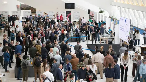 El Foro Asturias Digital, organizado por el Colegio Oficial de Ingenieros Industriales de Asturias (COIIAS) a través de su Oficina Acelera Pyme celebró ayer su cuarta edición en el Palacio de Exposiciones y Congresos de Oviedo / Marta Martín