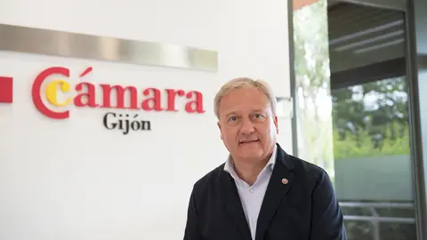 Álvaro Alonso, secretario general de la Cámara de Comercio de Gijón / Marta Martín