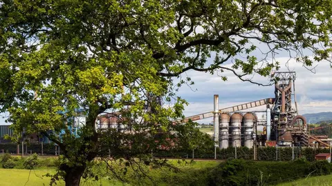 As&iacute; se descarboniza una acer&iacute;a por dentro: electricidad, chatarra, datos y agua / Foto: ArcelorMittal