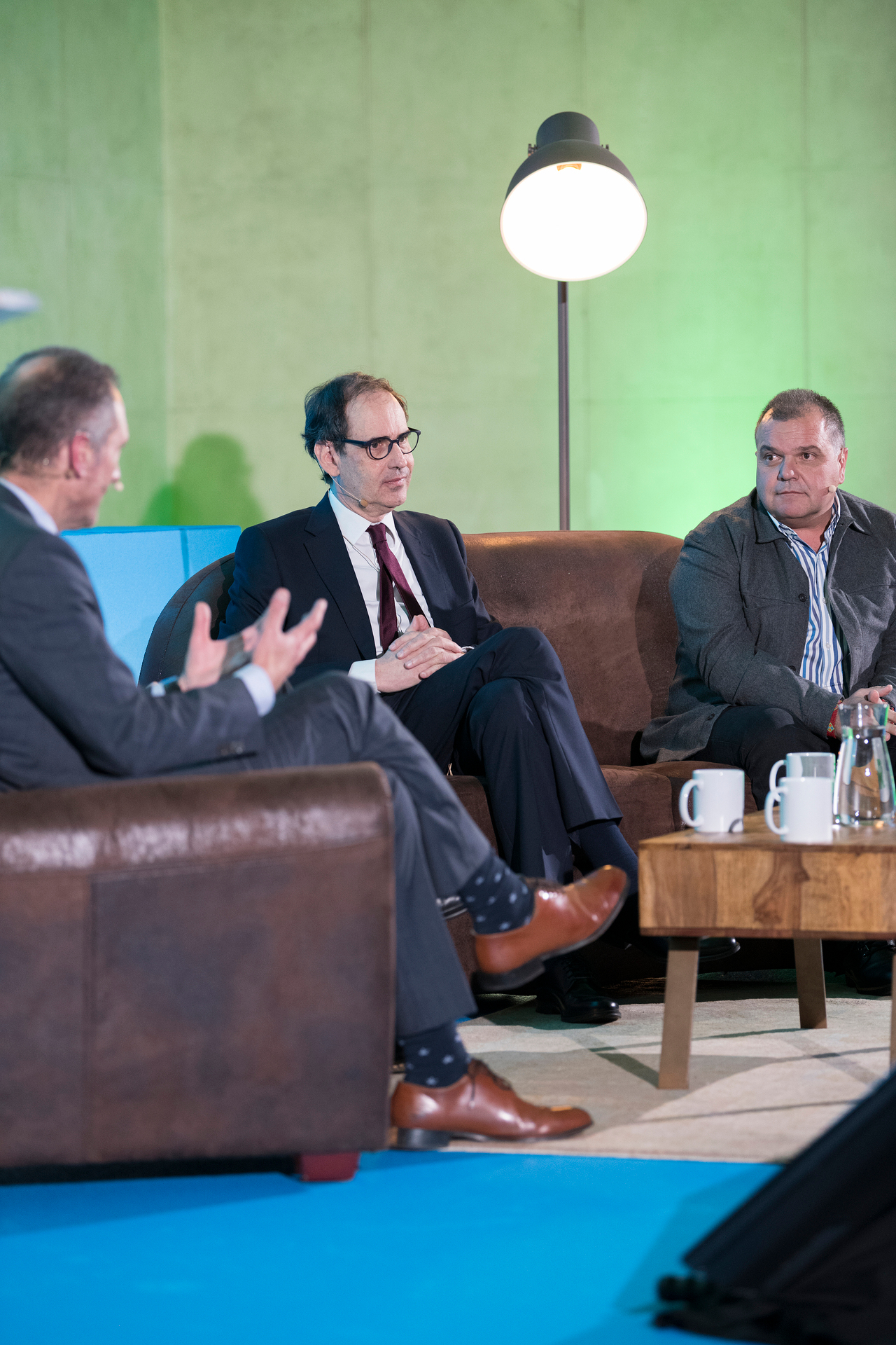 Miguel Ángel Pérez, gerente real Estate & SSGG en Indra; y José Luis Alperi, secretario general del sindicato SOMA-FITAG-UGT / Marta Martín