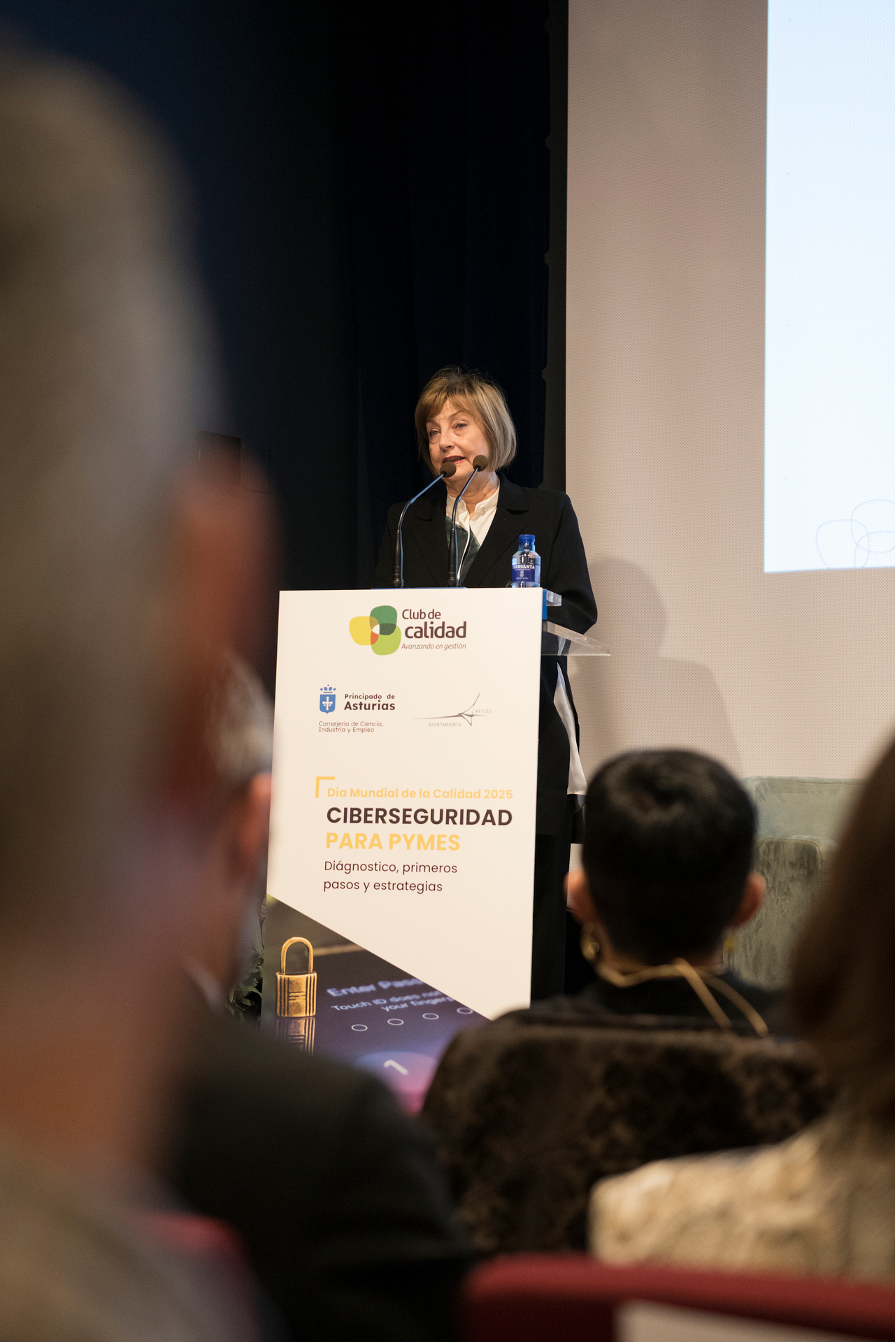 Mariví Monteserín, alcaldesa de Avilés / Marta Martín