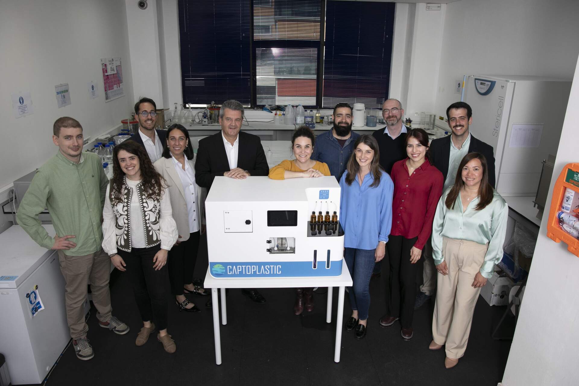 Captoplastic trabaja en una de las contaminaciones más difíciles de contar: los microplásticos, partículas invisibles que ya forman parte de la agenda ambiental, industrial y regulatoria